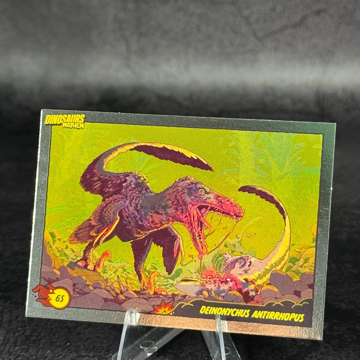 065 | DEINONYCHUS ANTIRRHOPUS by Francesco Mazziotta | BraccoTCG