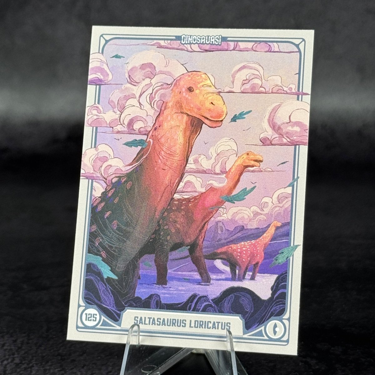 125 | SALTASAURUS LORICATUS by Quasirosso | BraccoTCG
